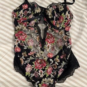 Victoria's Secret Black Floral Embroidered Lace Chemise Bodysuit